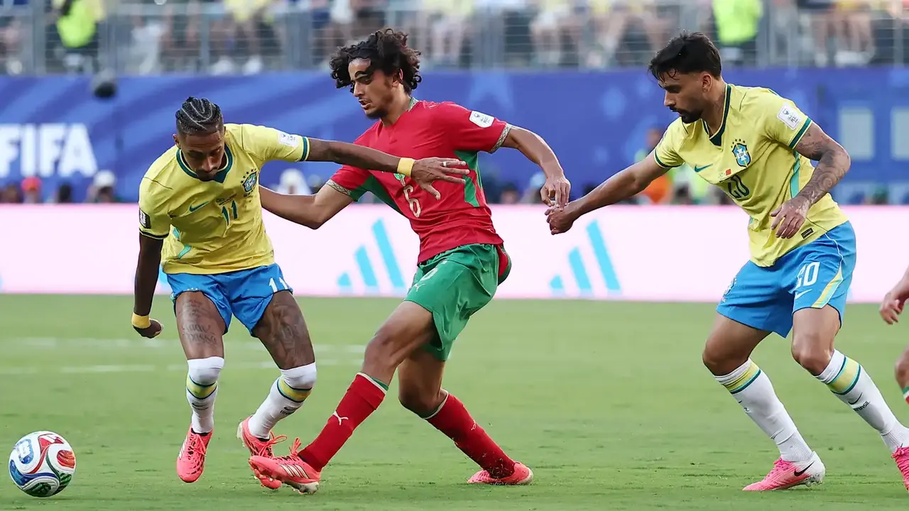 لاعب دولي سابق يُعلّق على الوجهة المقبلة لبوعدي